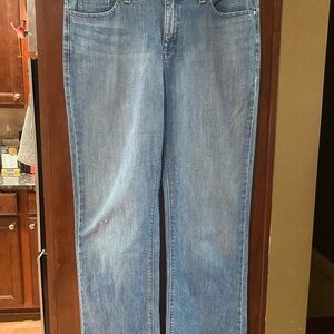 Lee Women's Classic Straight Leg Denim Jeans